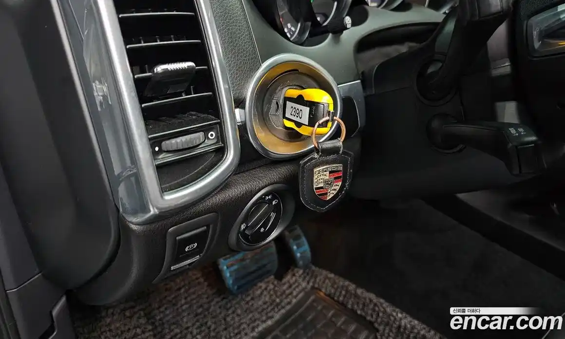 Porsche Cayenne 2011 4.8 Автомат в Москве № 545845, фото 20