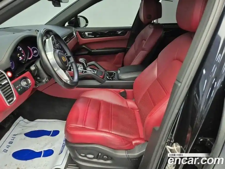 Porsche Cayenne 2022 3.0 Автомат в Москве № 545964, фото 12