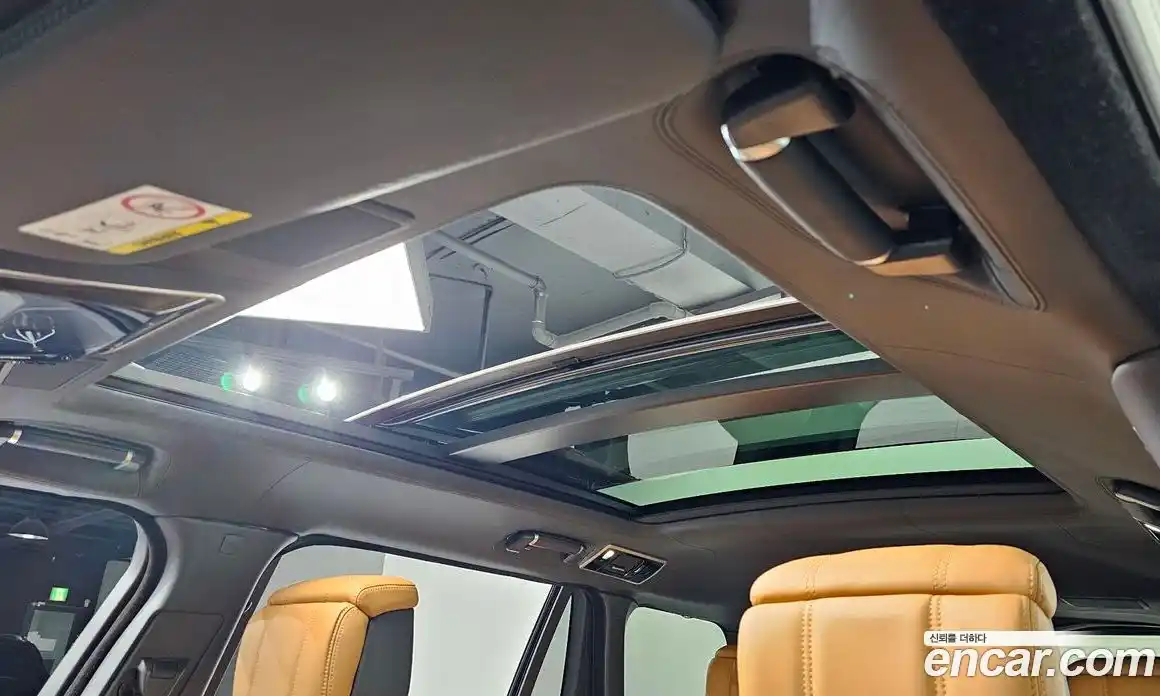 Land Rover Range-Rover 2019 4.4 Автомат в Москве № 546182, фото 14