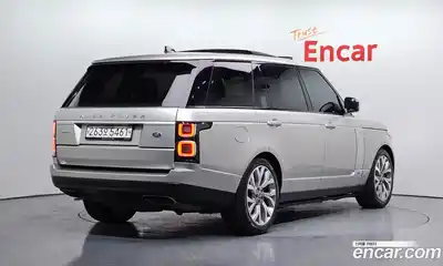 Land Rover Range-Rover 2019 4.4 Автомат в Москве № 546182, миниатюра 2