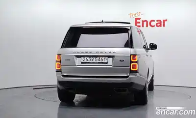 Land Rover Range-Rover 2019 4.4 Автомат в Москве № 546182, миниатюра 4