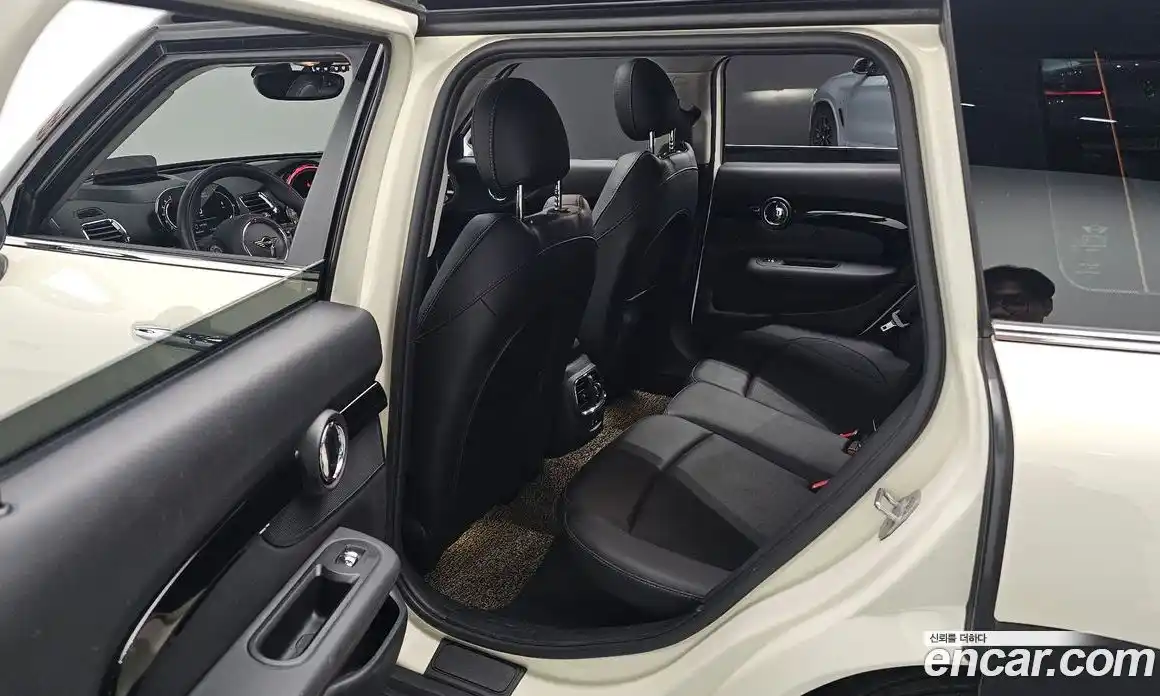 Mini Clubman 2021 1.5 Автомат в Москве № 546374, фото 12