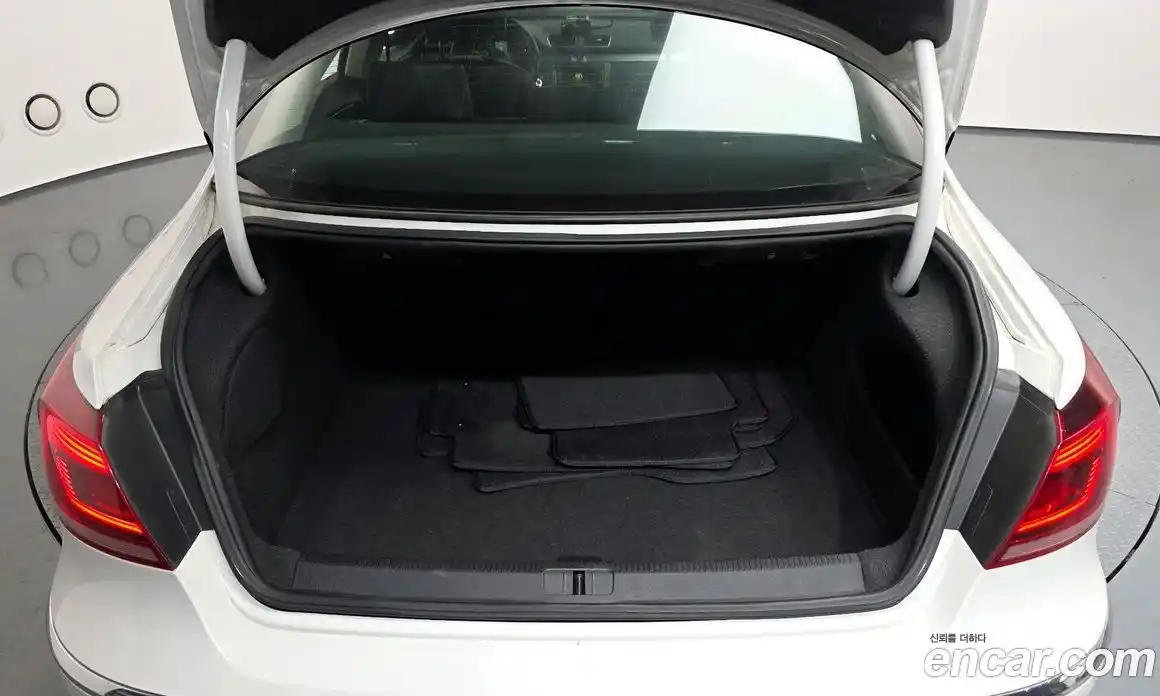 Volkswagen CC 2013 2.0 Автомат в Москве № 547395, фото 20