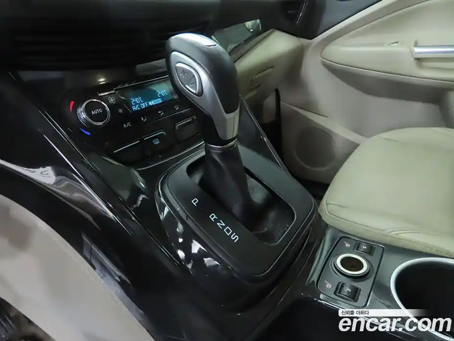 Ford Escape 2014 2.0 Автомат в Москве № 547491, фото 11