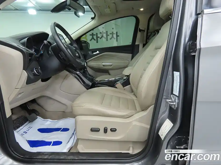 Ford Escape 2014 2.0 Автомат в Москве № 547491, фото 5