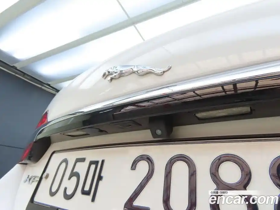 Jaguar XF 2012 2.2 Автомат в Москве № 547800, фото 18