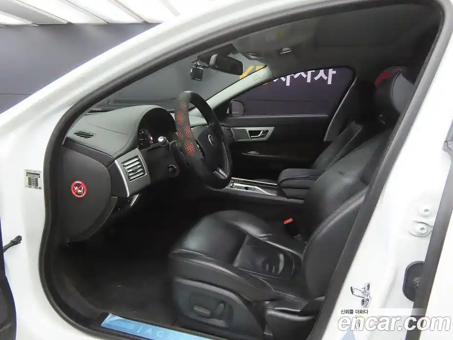 Jaguar XF 2012 2.2 Автомат в Москве № 547800, фото 5