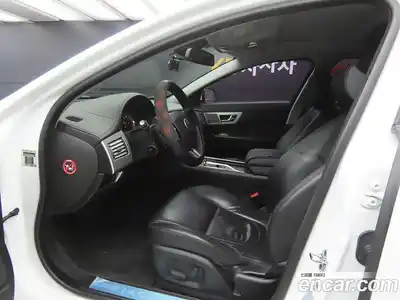 Jaguar XF 2012 2.2 Автомат в Москве № 547800, миниатюра 5