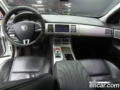 Jaguar XF 2012 2.2 Автомат в Москве № 547800, миниатюра 7