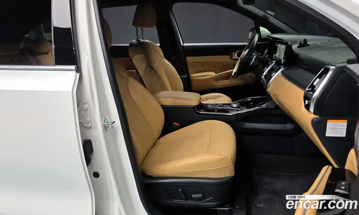 Kia Sorento 2023 1.6 Автомат в Москве № 55254, фото 12