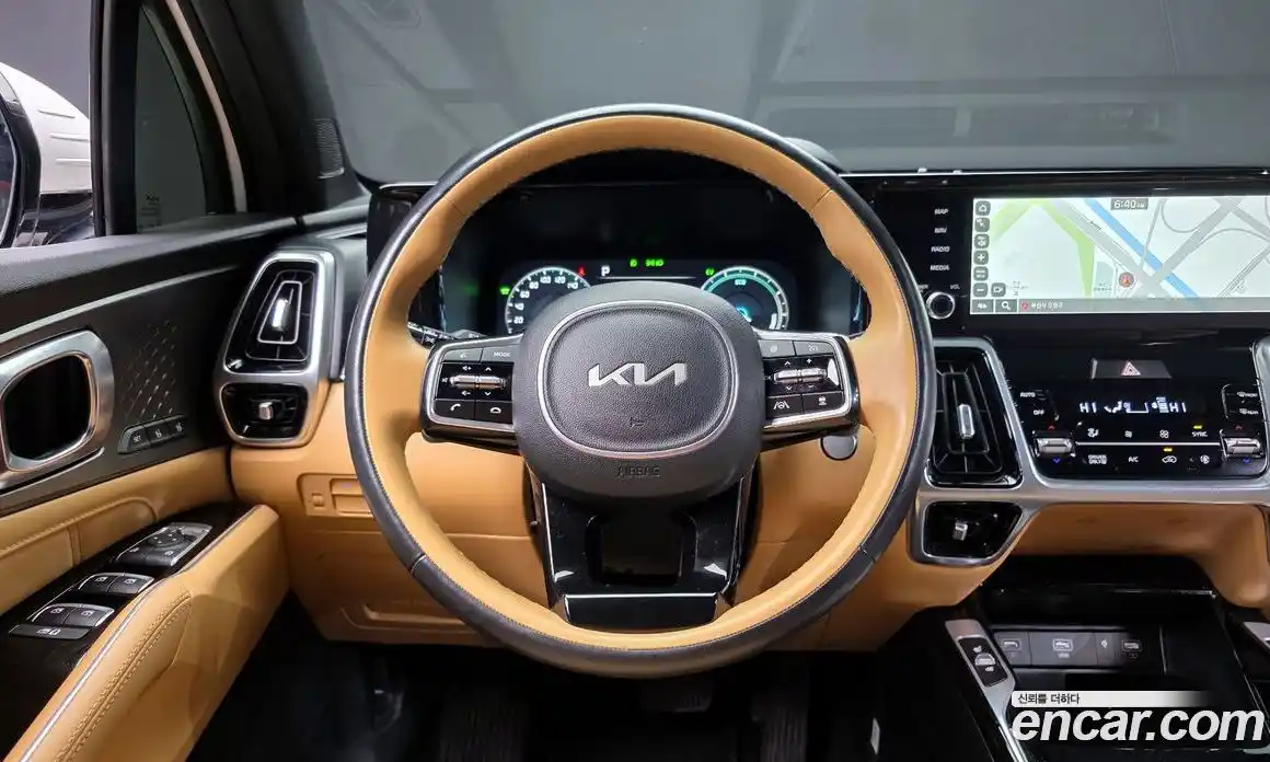 Kia Sorento 2023 1.6 Автомат в Москве № 55254, фото 5