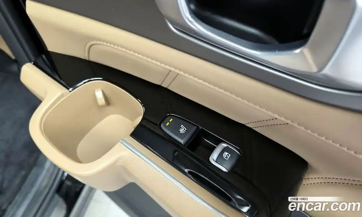 Kia Sorento 2024 1.6 Автомат в Москве № 56155, фото 3