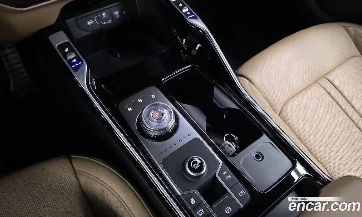 Kia Sorento 2024 1.6 Автомат в Москве № 56155, фото 9