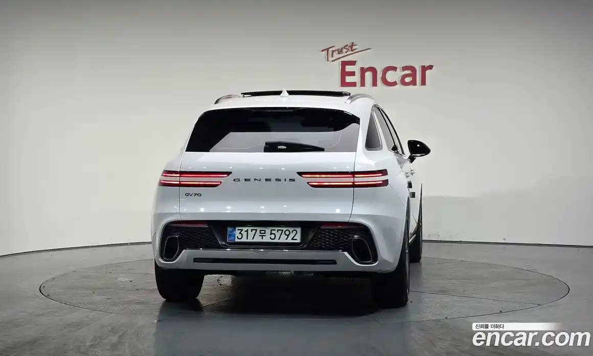 Genesis GV70 2021 2.5 Автомат в Москве № 57143, фото 13