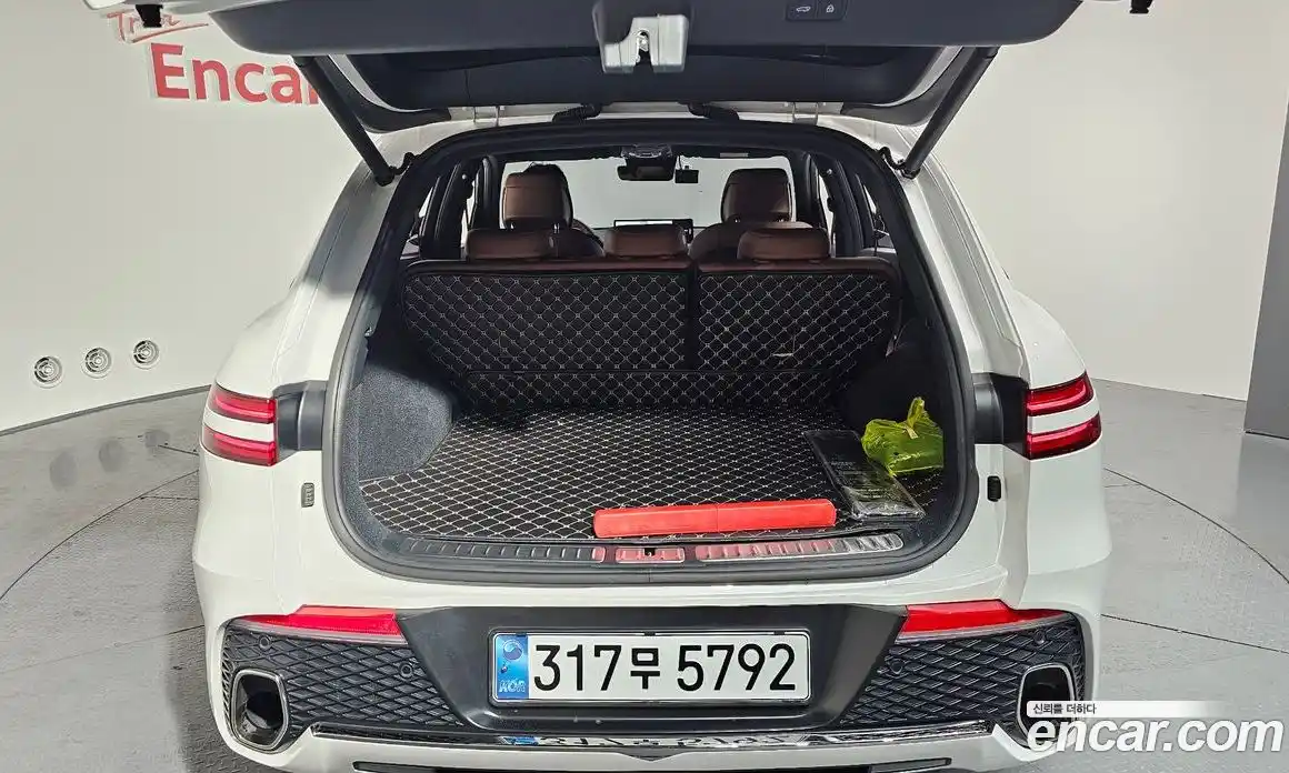 Genesis GV70 2021 2.5 Автомат в Москве № 57143, фото 16