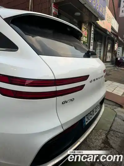 Genesis GV70 2025 2.5 Автомат в Москве № 58509, миниатюра 4