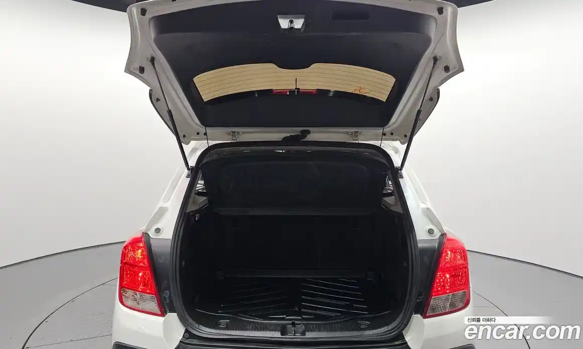 Chevrolet Trax 2016 1.4 Автомат в Москве № 94625, фото 15