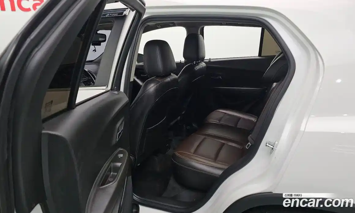 Chevrolet Trax 2016 1.4 Автомат в Москве № 94625, фото 8