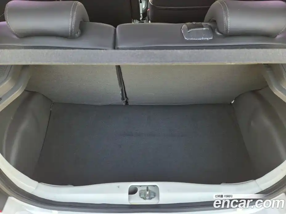 Chevrolet Spark 2013 1.0 Автомат в Москве № 95076, фото 16