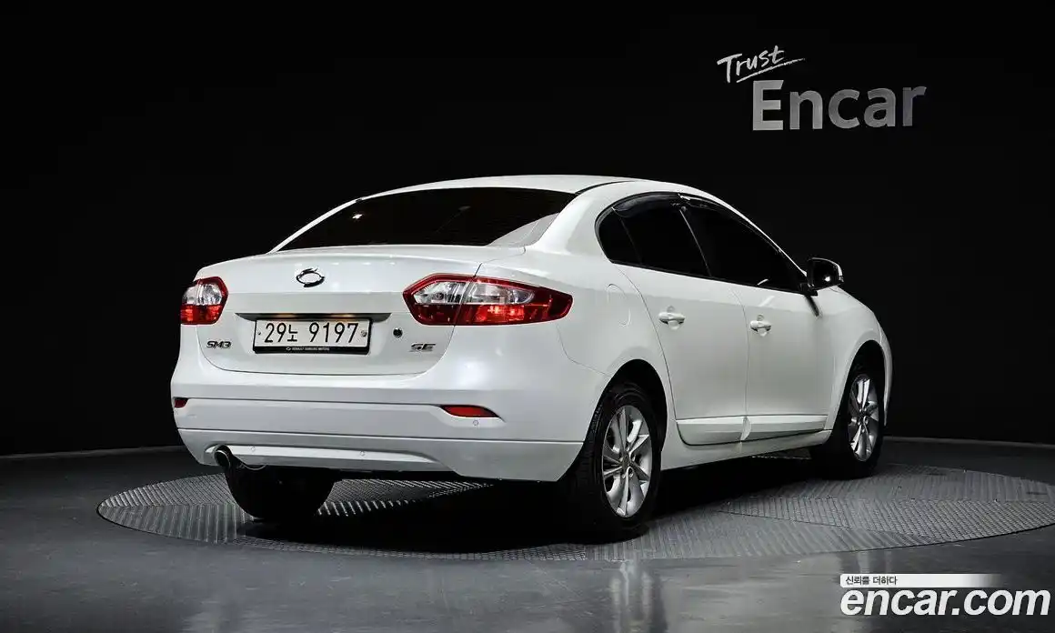 Renault SM3 2015 1.6 Автомат в Москве № 107250, фото 10