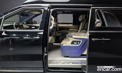 Kia Canival 2023 3.5 Автомат в Москве № 109797, миниатюра 11