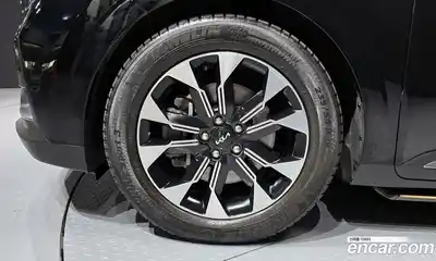 Kia Canival 2023 3.5 Автомат в Москве № 109797, миниатюра 5