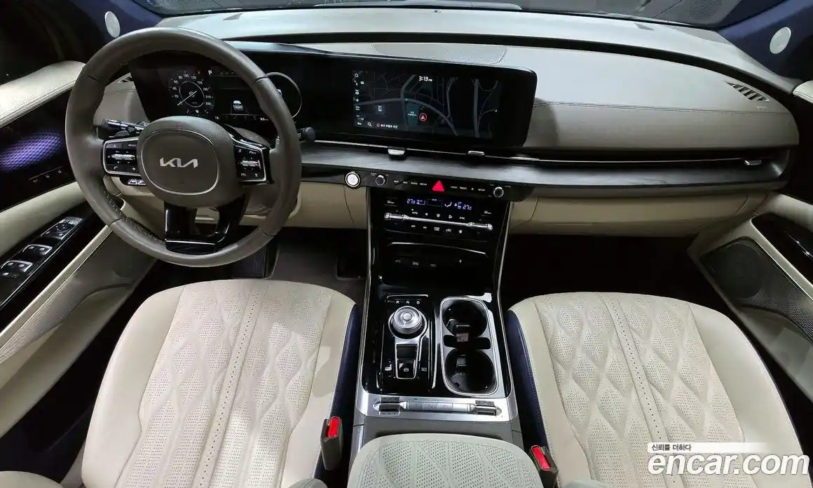 Kia Canival 2023 3.5 Автомат в Москве № 109797, фото 7