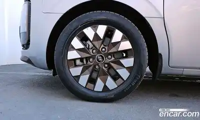 Hyundai Staria 2023 2.2 Автомат в Москве № 112725, миниатюра 10