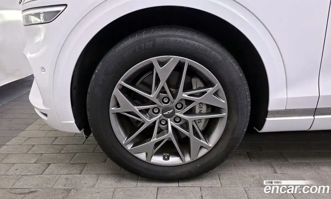 Genesis GV70 2023 2.5 Автомат в Москве № 117824, фото 5