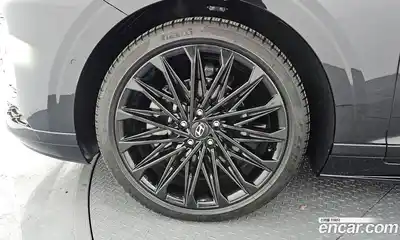 Hyundai Grandeur 2023 2.5 Автомат в Москве № 119622, миниатюра 5