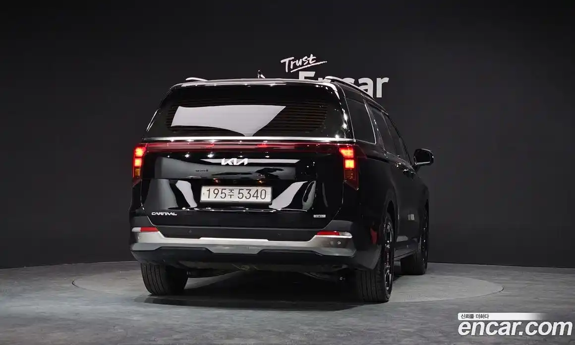 Kia Canival 2025 1.6 Автомат в Москве № 120053, фото 13