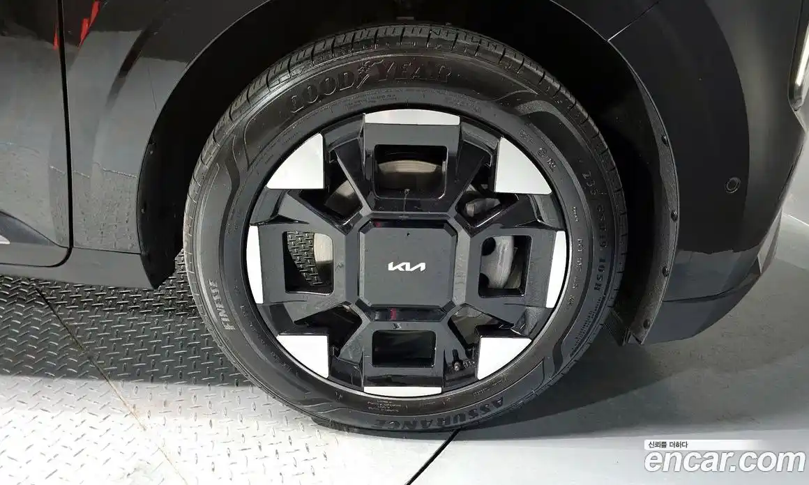 Kia Canival 2025 1.6 Автомат в Москве № 120053, фото 14
