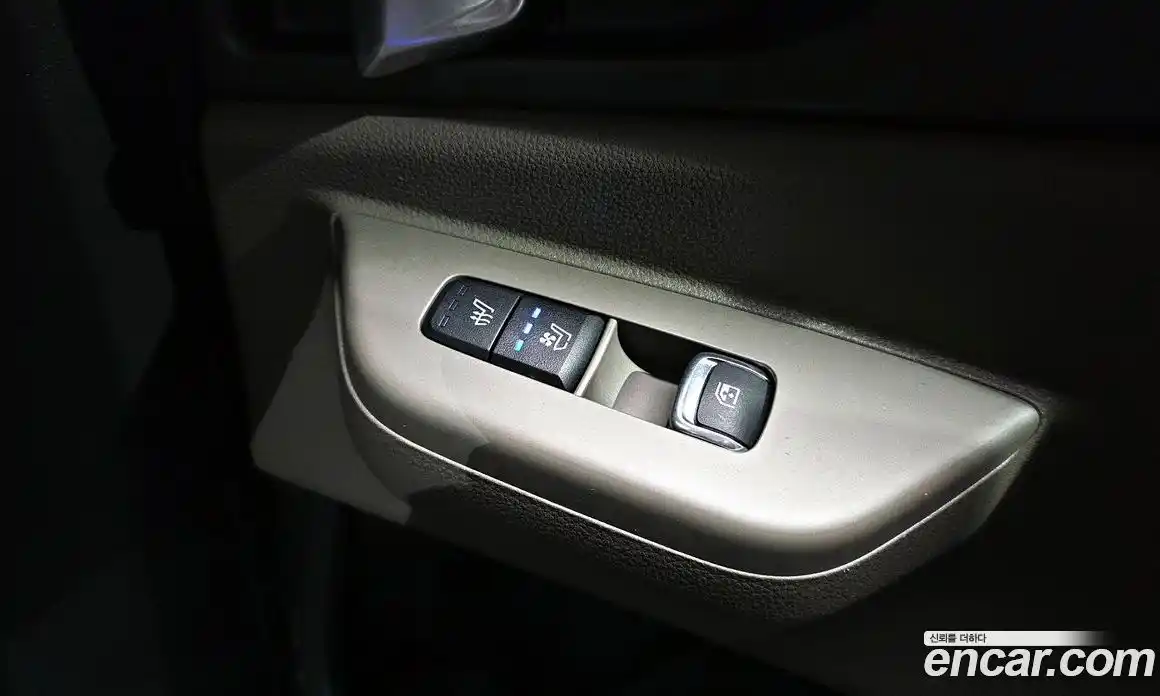 Kia Canival 2025 1.6 Автомат в Москве № 120053, фото 16