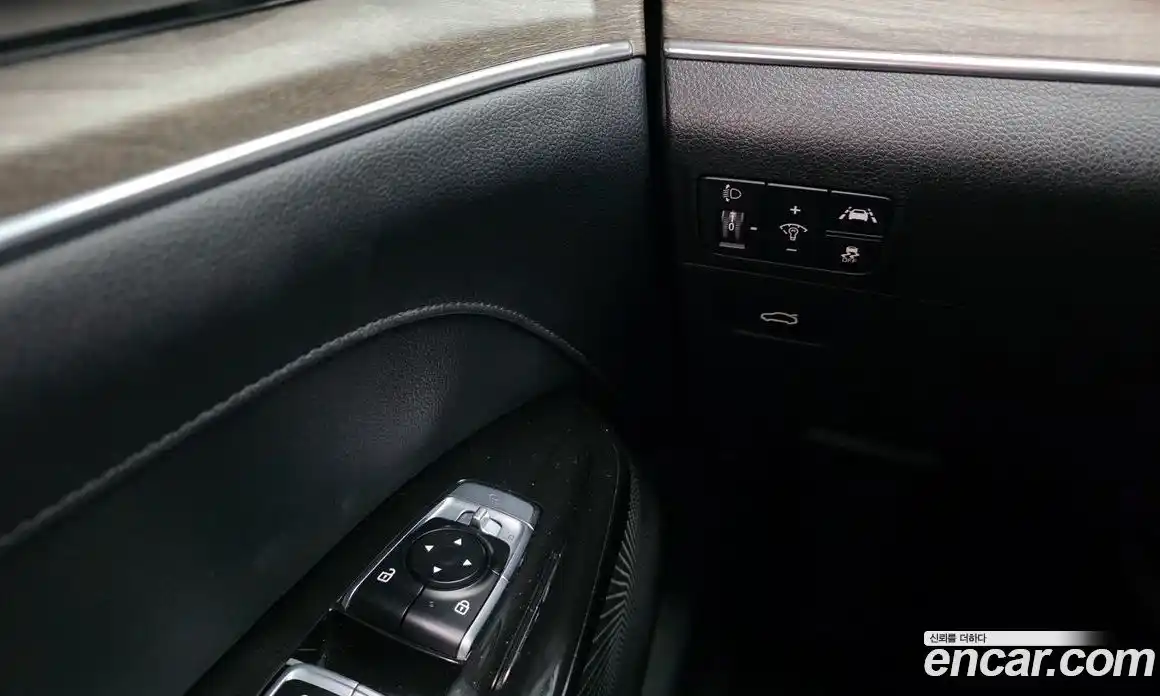 Kia K5 2020 2.0 Автомат в Москве № 120103, фото 14