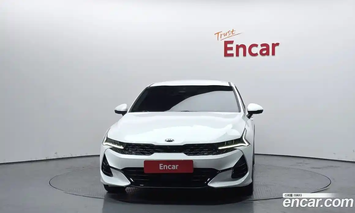 Kia K5 2020 2.0 Автомат в Москве № 120103, фото 5