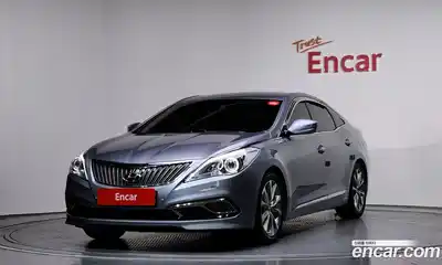 Hyundai Grandeur 2016 2.4 Автомат в Москве № 123645, миниатюра 2