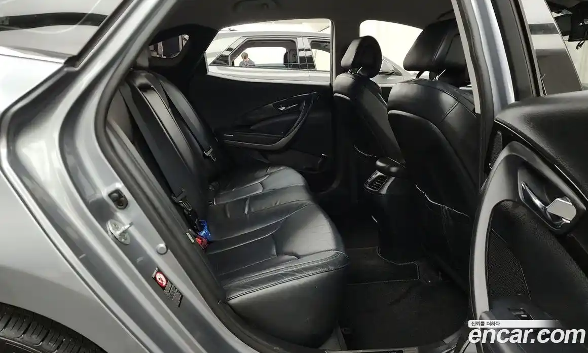 Hyundai Grandeur 2016 2.4 Автомат в Москве № 123645, фото 6