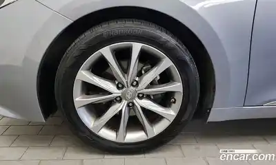 Hyundai Grandeur 2016 2.4 Автомат в Москве № 123645, миниатюра 7