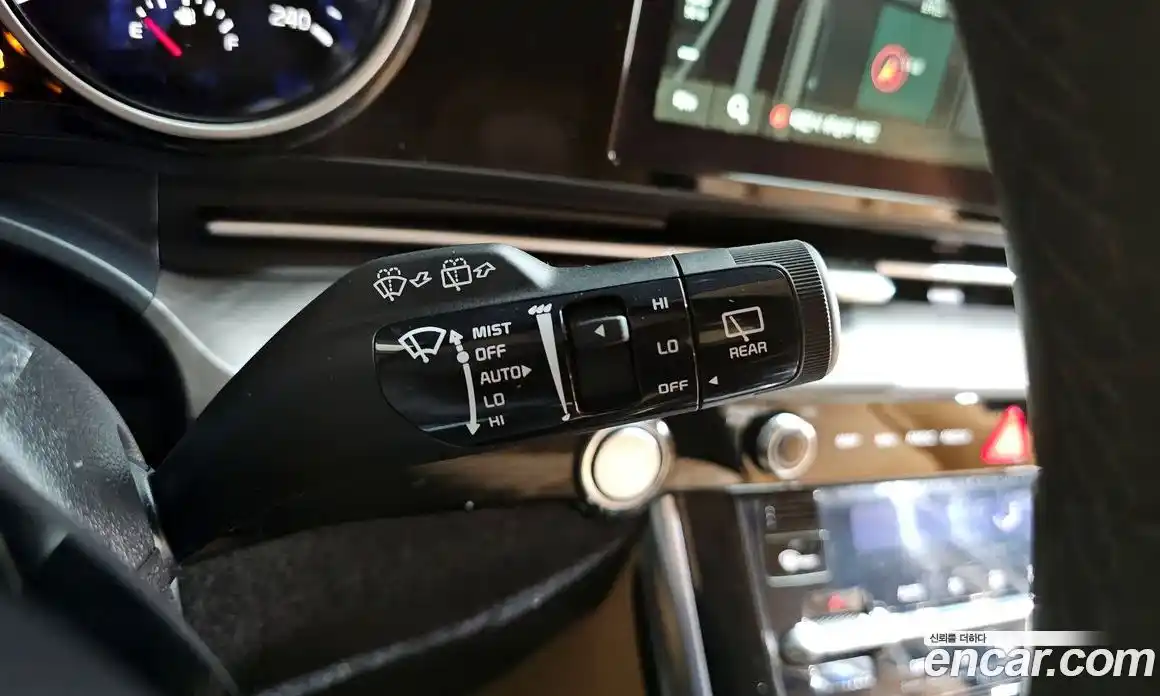 Kia Canival 2023 2.2 Автомат в Москве № 131288, фото 15