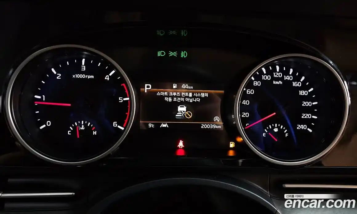 Kia Canival 2023 2.2 Автомат в Москве № 131288, фото 8