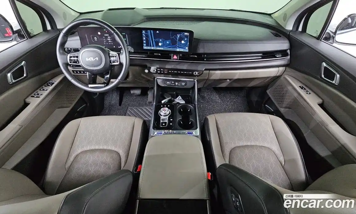 Kia Canival 2024 1.6 Автомат в Москве № 131853, фото 17