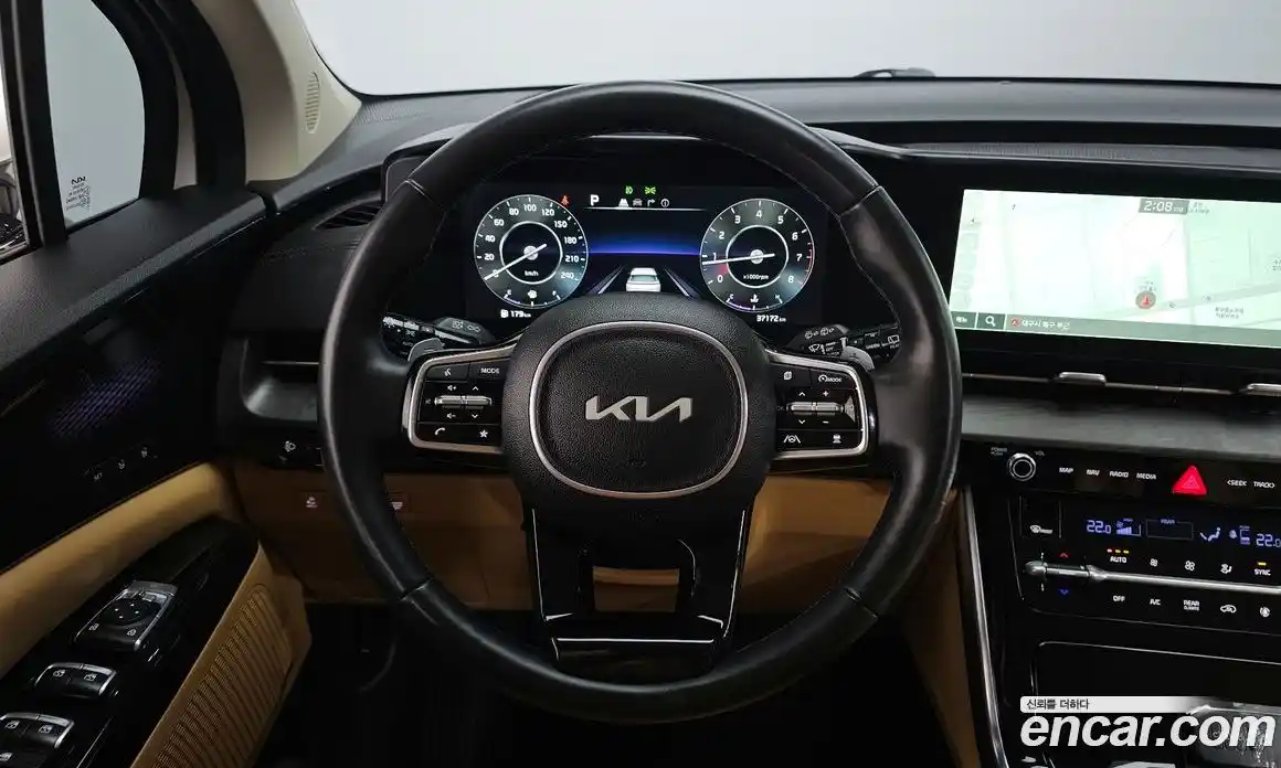 Kia Canival 2023 3.5 Автомат в Москве № 133344, фото 13