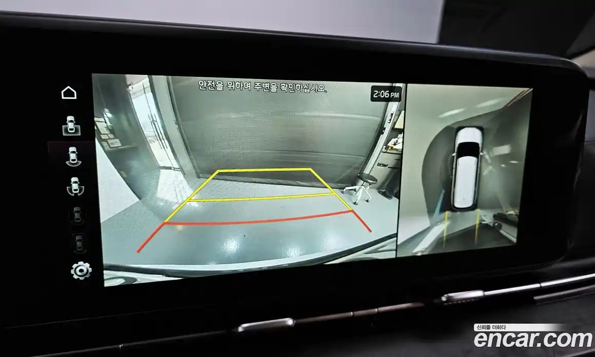 Kia Canival 2023 3.5 Автомат в Москве № 133344, фото 16