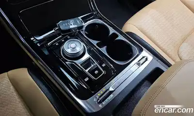 Kia Canival 2023 3.5 Автомат в Москве № 133344, миниатюра 9