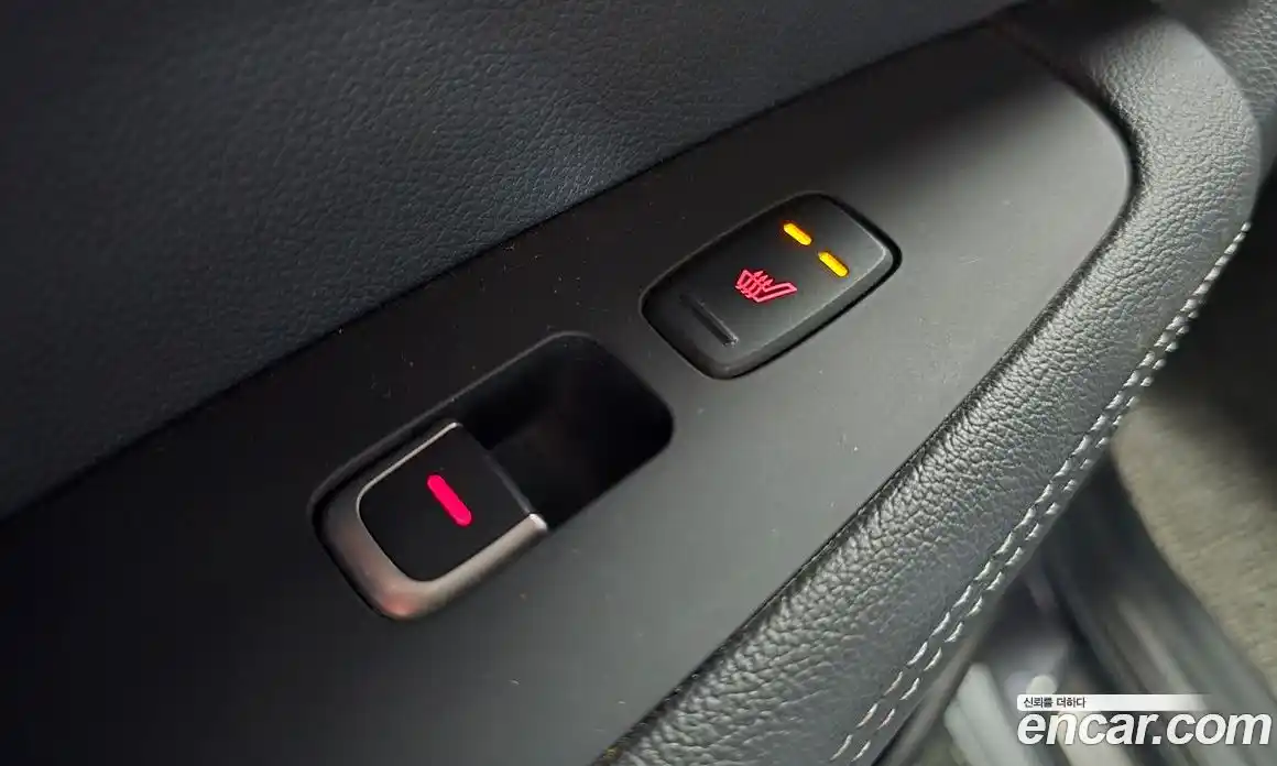 Kia Sorento 2017 2.0 Автомат в Москве № 133377, фото 19