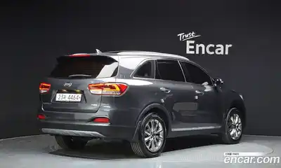 Kia Sorento 2017 2.0 Автомат в Москве № 133377, миниатюра 2
