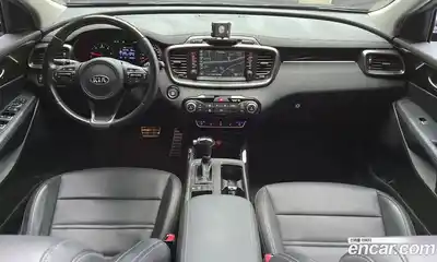 Kia Sorento 2017 2.0 Автомат в Москве № 133377, миниатюра 7