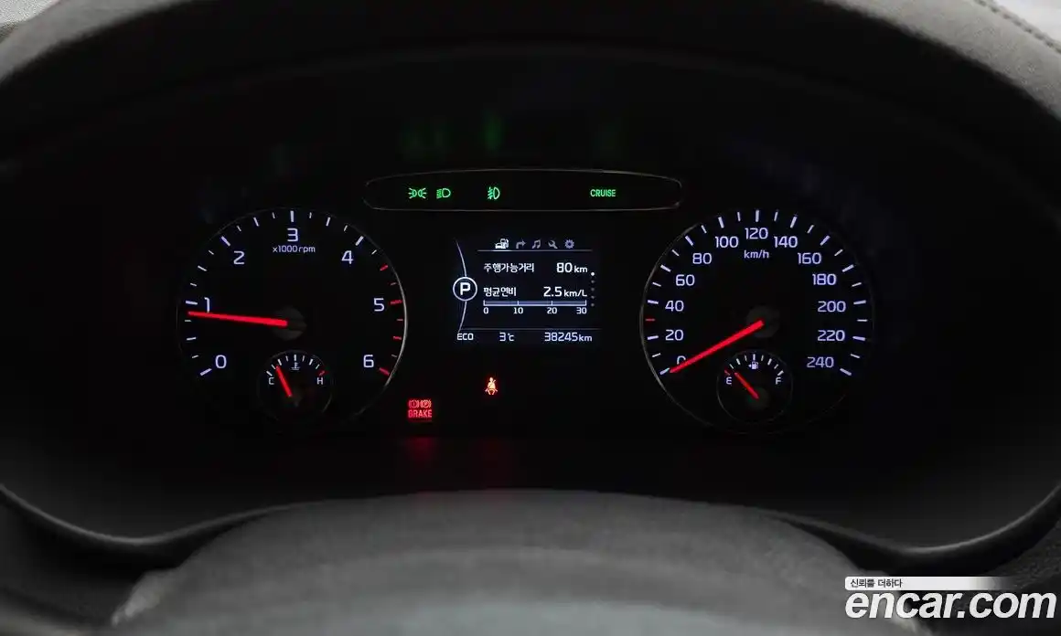 Kia Sorento 2017 2.0 Автомат в Москве № 133377, фото 8