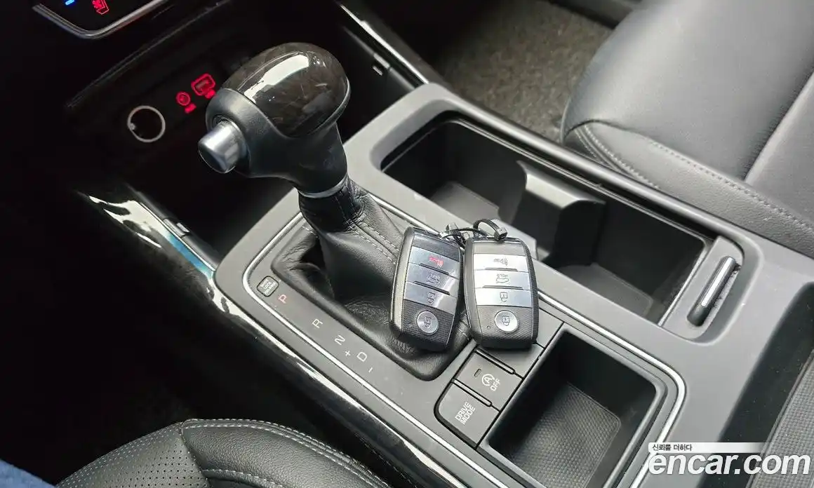 Kia Sorento 2017 2.0 Автомат в Москве № 133377, фото 9