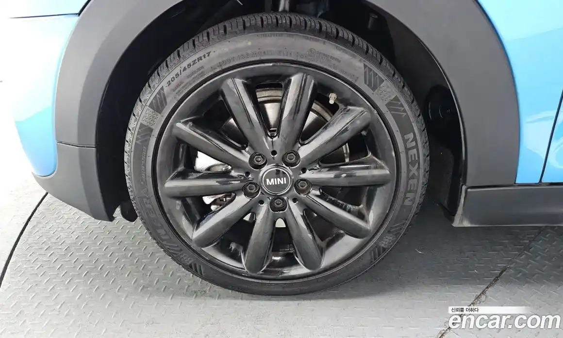 Mini Cooper 2019 2.0 Автомат в Москве № 134942, фото 17